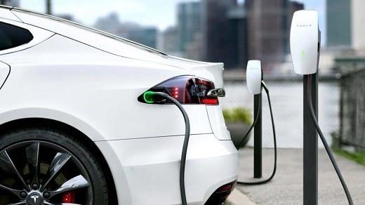کشفی اتفاقی که باتری خودروهای برقی را متحول می‌کند